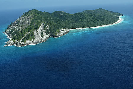 North Island Seychelles with vacationtechnician.com
